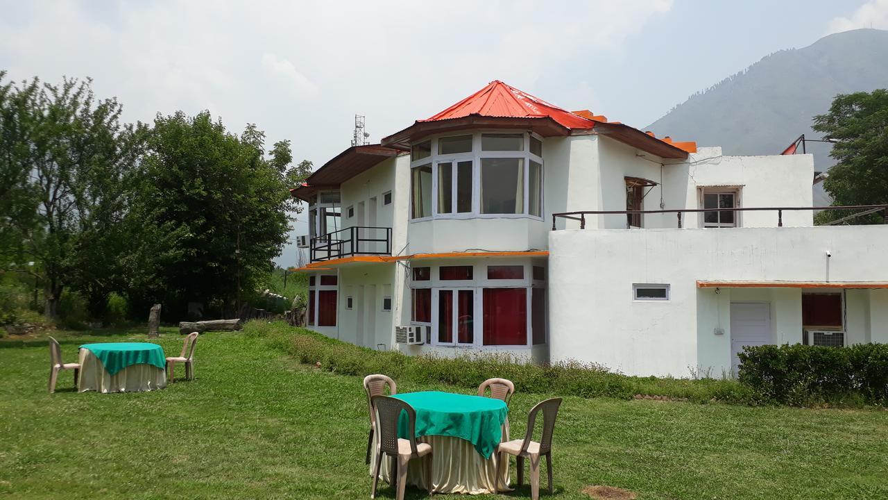 The Tara Villa Shamshi Exterior photo